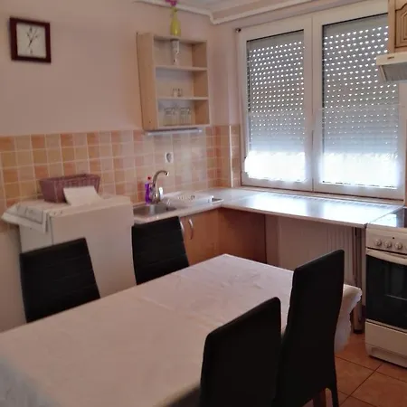 Kiskucko Apartament *
